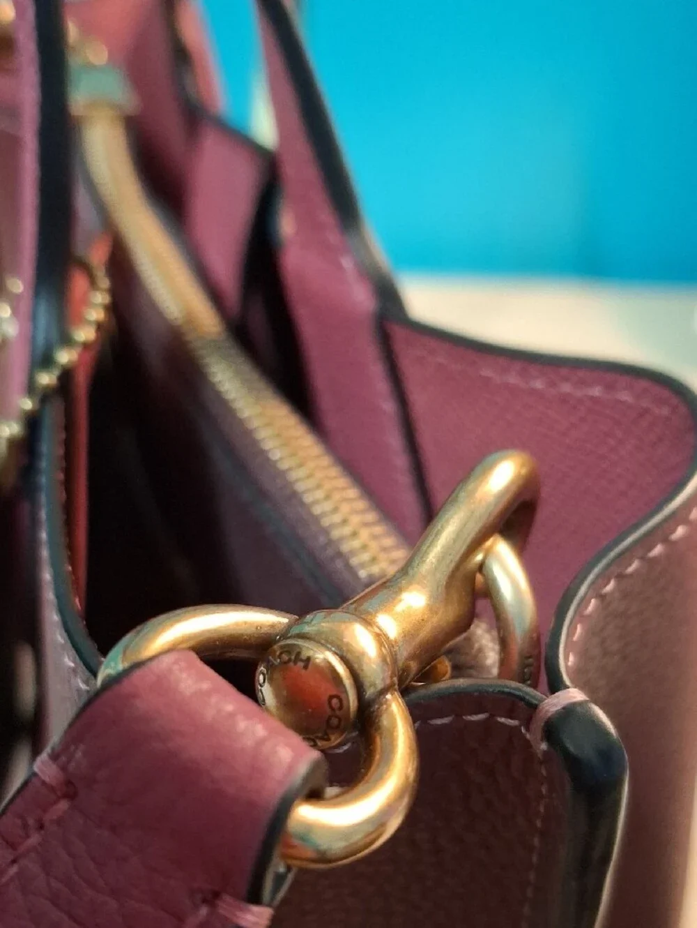 Coach Willow Leather Tote in Wine/berry with Gold Hardware Includes Dust Bag